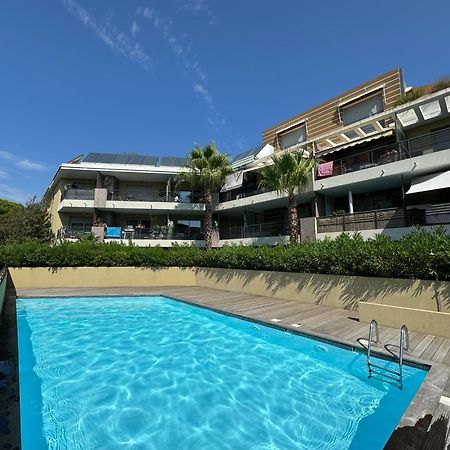 L'Appart Ideal Famille, Terrasse, Piscine, Plage Villeneuve-Loubet Extérieur photo