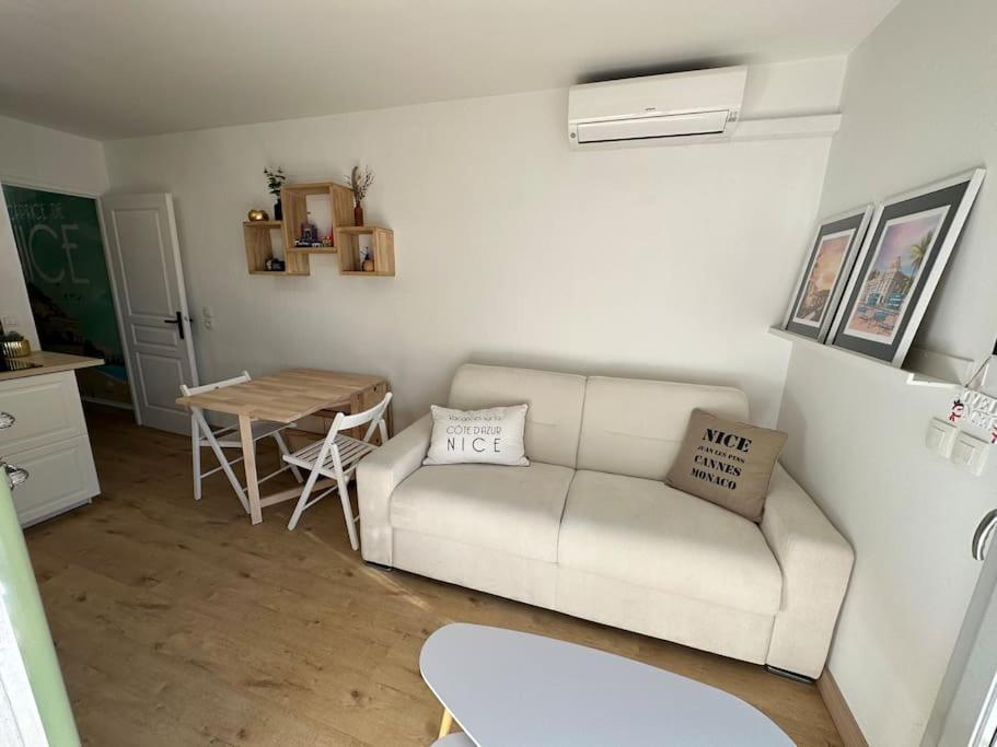 L'Appart Ideal Famille, Terrasse, Piscine, Plage Villeneuve-Loubet Extérieur photo